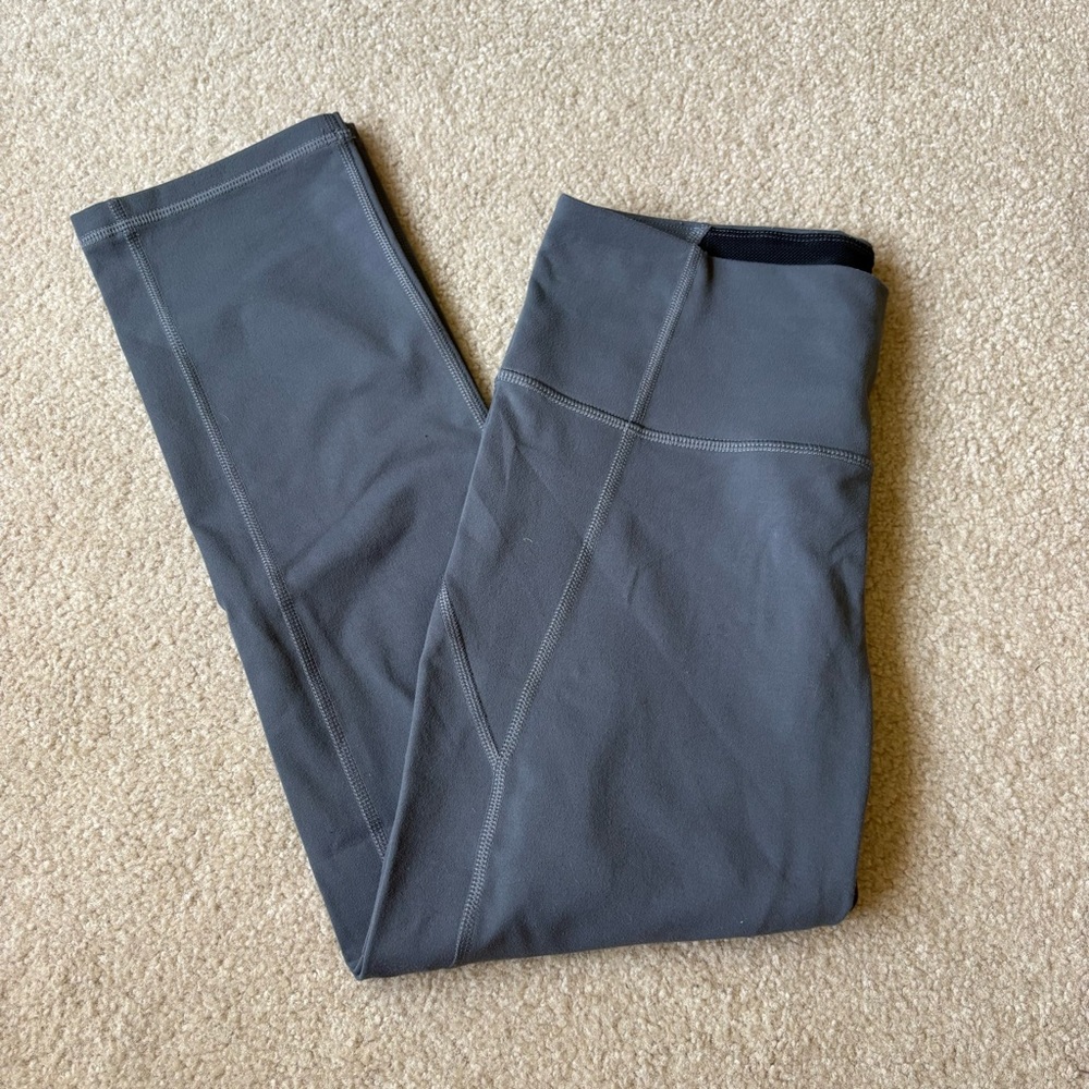 Under Armour Cropped Leggings